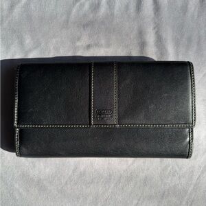 Coach Black Hampton Large Leather  Wallet and Checkbook Holder